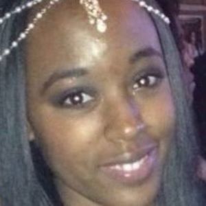 Meet your Posher, Aja